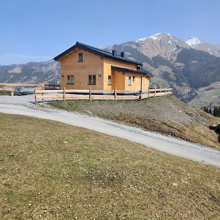 Lipphuette Top Lage Mit Traumhafter Aussicht راوريس المظهر الخارجي الصورة